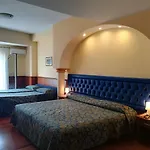 Nike Hotel 4*